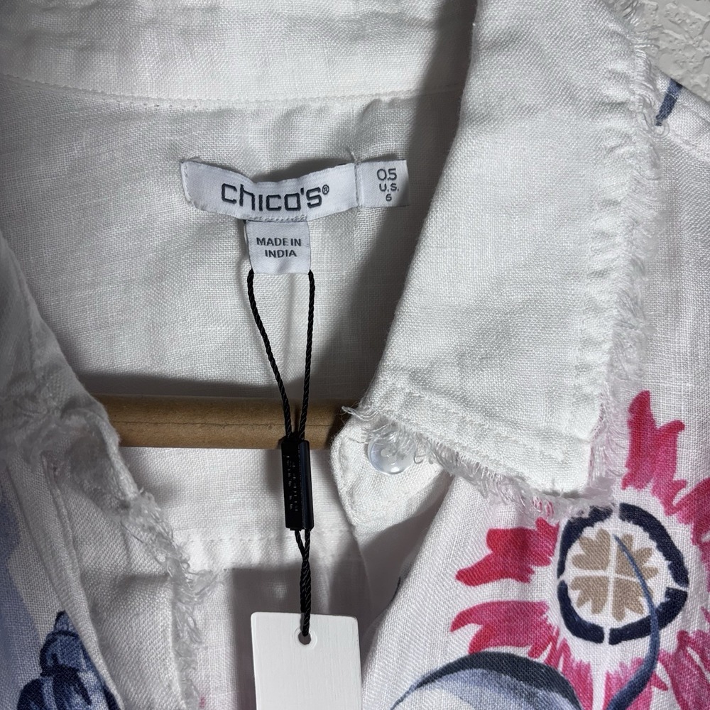 NEW Chico's Linen Coastal Floral Shirt Women's Size L Button Front Lightweight - Picture 2 of 7